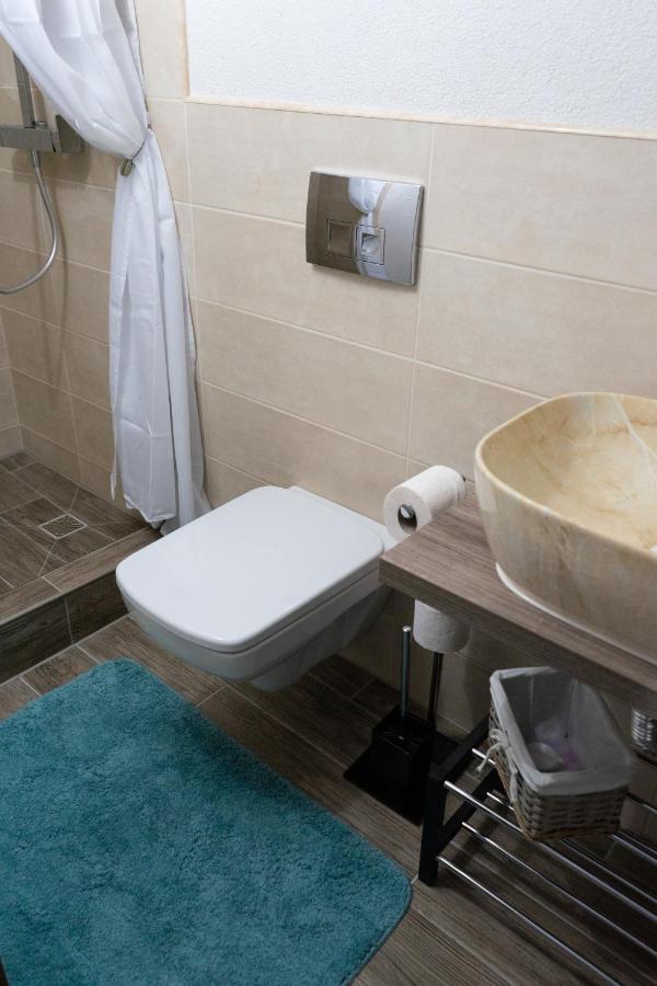 Ultra Central Apartment, Free Parking Oradea - Stray Cats ภายนอก รูปภาพ