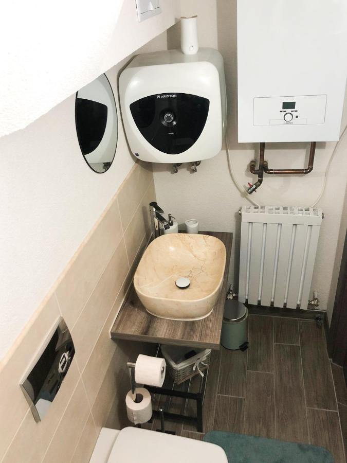 Ultra Central Apartment, Free Parking Oradea - Stray Cats ภายนอก รูปภาพ